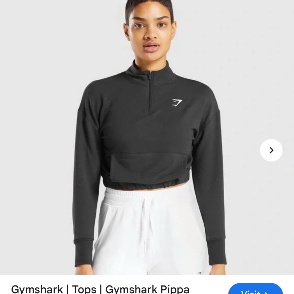 ❌SOLD❌Gymshark Black Cropped Hoodie Fitted Athletic Top